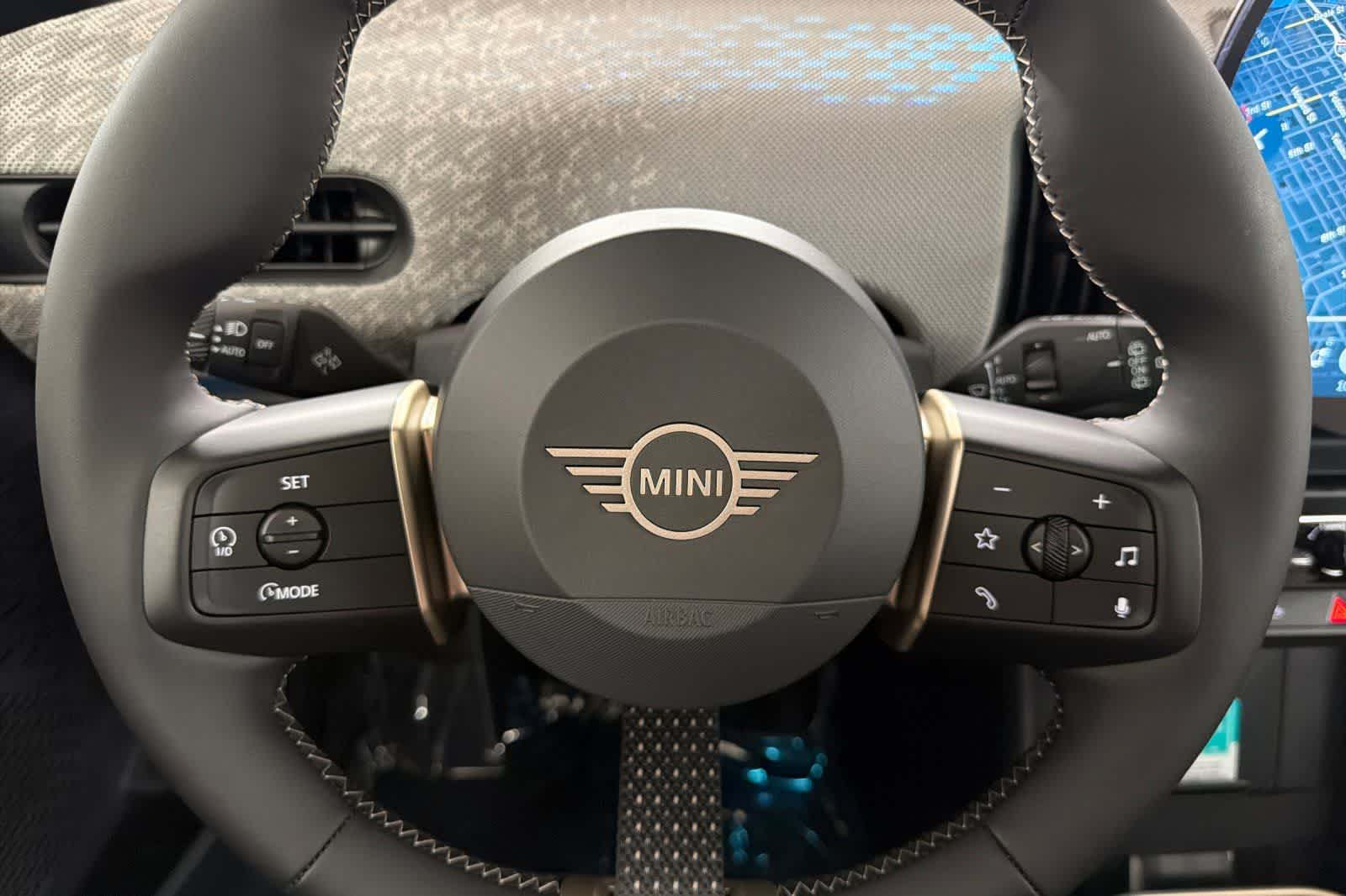 Thumbnail: 2026 MINI Cooper Hardtop - 24