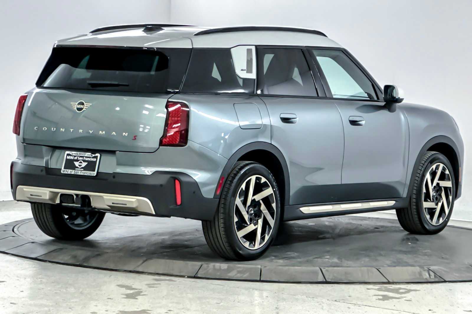 Thumbnail: 2026 MINI Cooper Countryman - 2