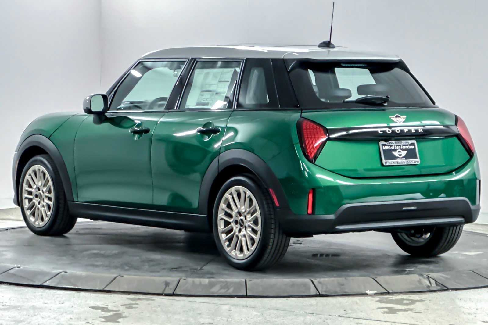 Thumbnail: 2026 MINI Cooper Hardtop - 6