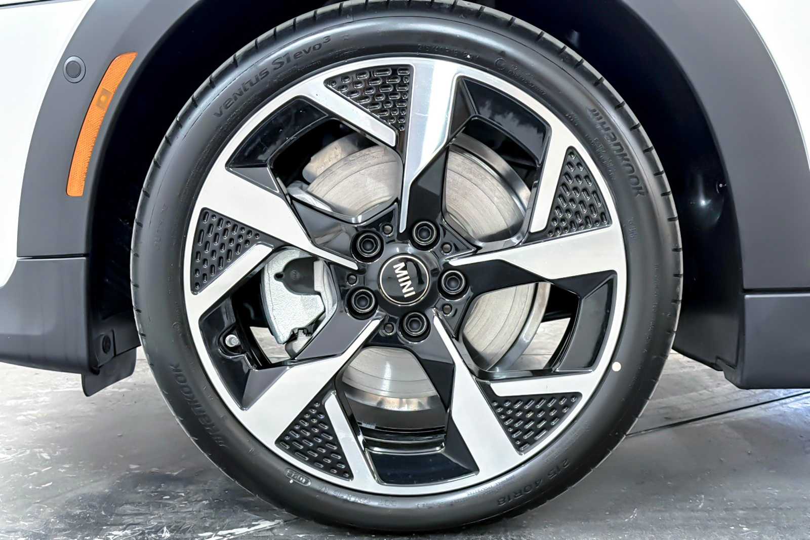 Thumbnail: 2026 MINI Cooper Hardtop - 25