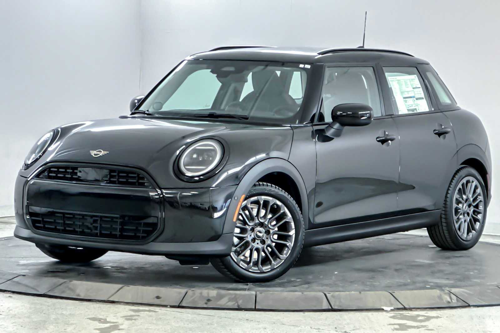 Thumbnail: 2026 MINI Cooper Hardtop - 1