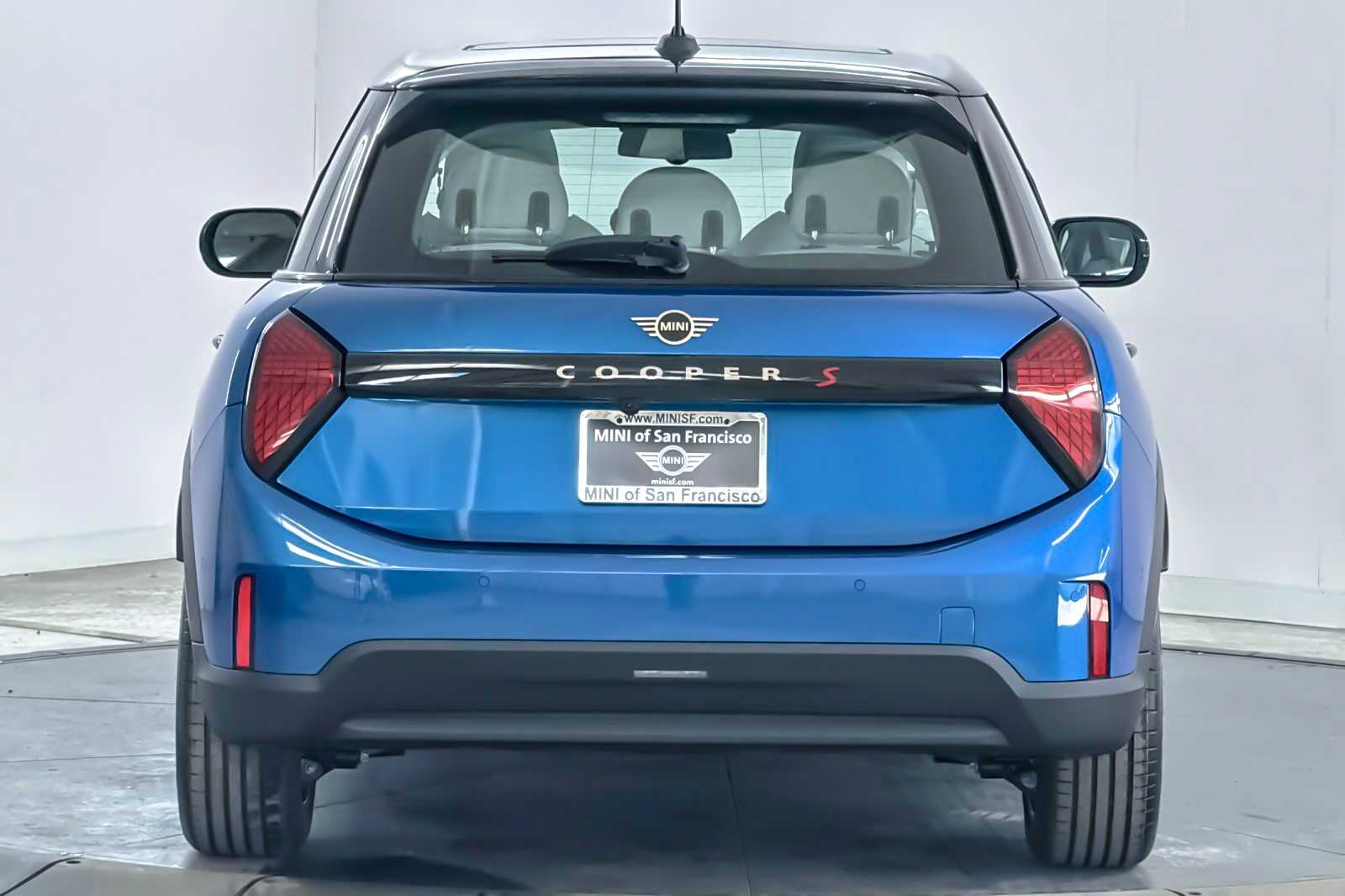 Thumbnail: 2026 MINI Cooper Hardtop - 7