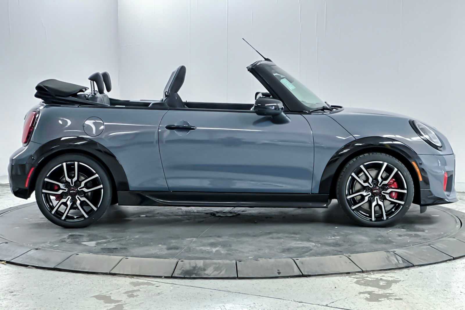 Thumbnail: 2026 MINI Cooper Convertible - 8