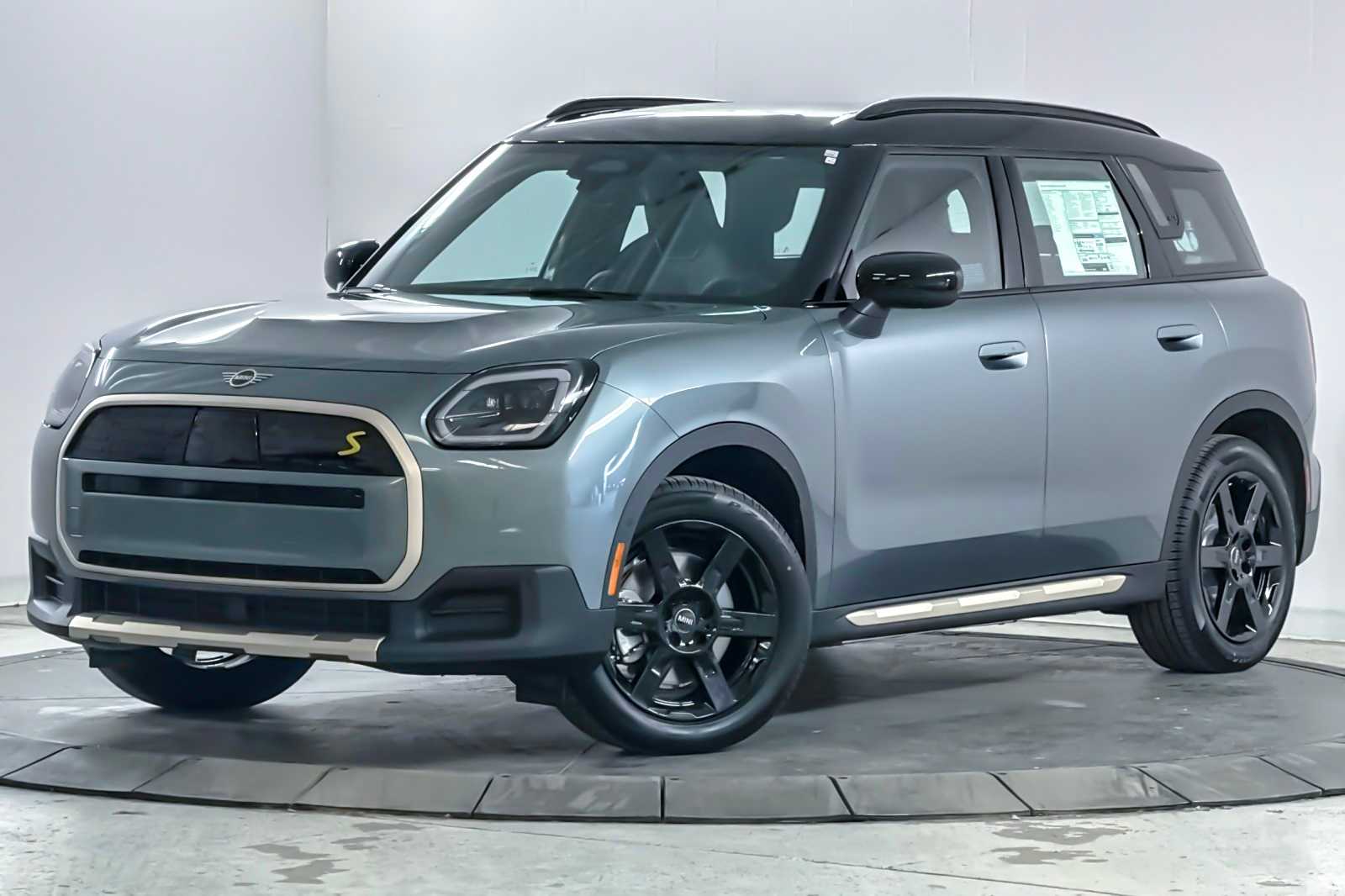 Thumbnail: 2026 MINI Cooper Countryman - 1