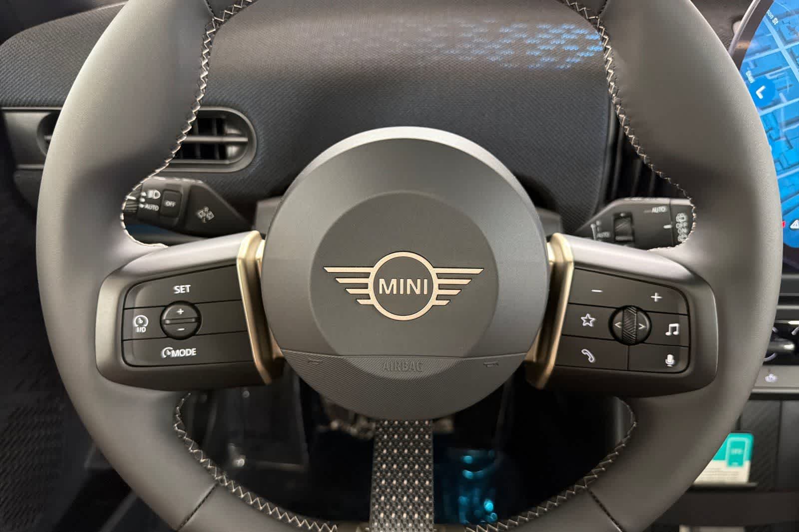 Thumbnail: 2026 MINI Cooper Hardtop - 24