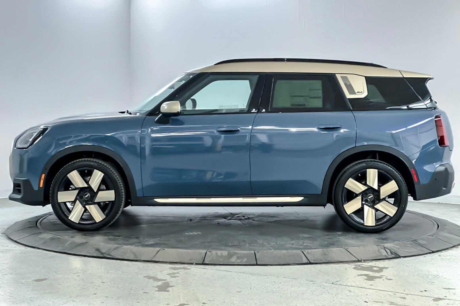 Thumbnail: 2026 MINI Cooper Countryman - 5