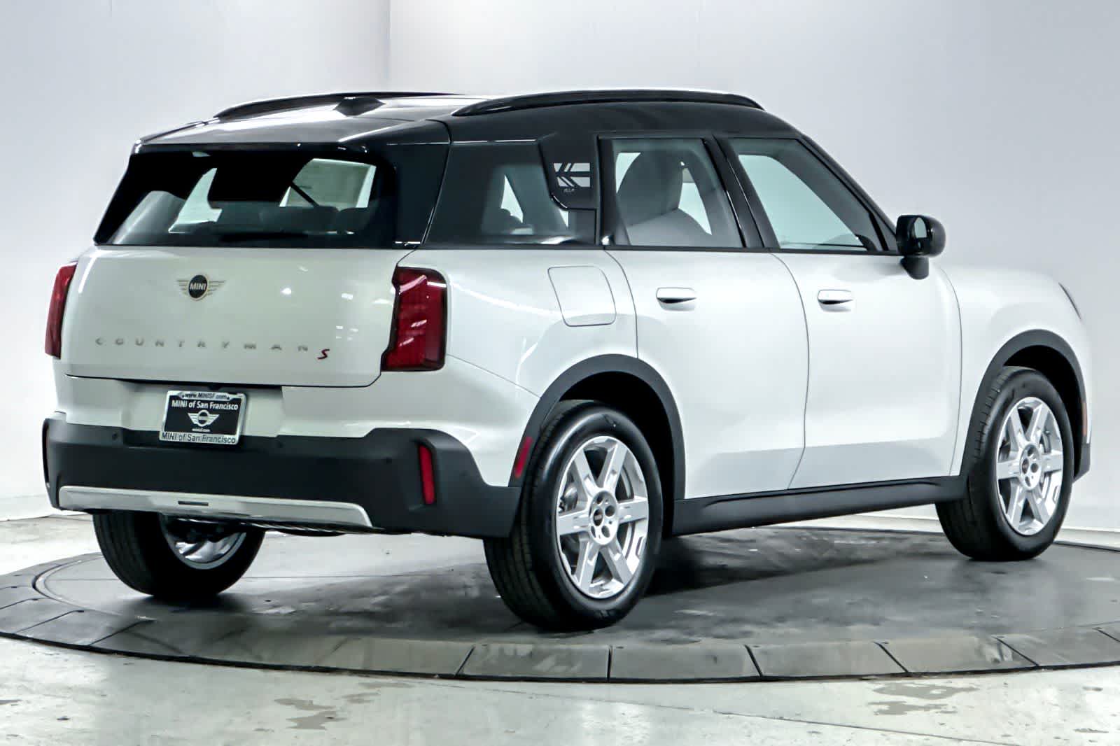 Thumbnail: 2026 MINI Cooper Countryman - 2