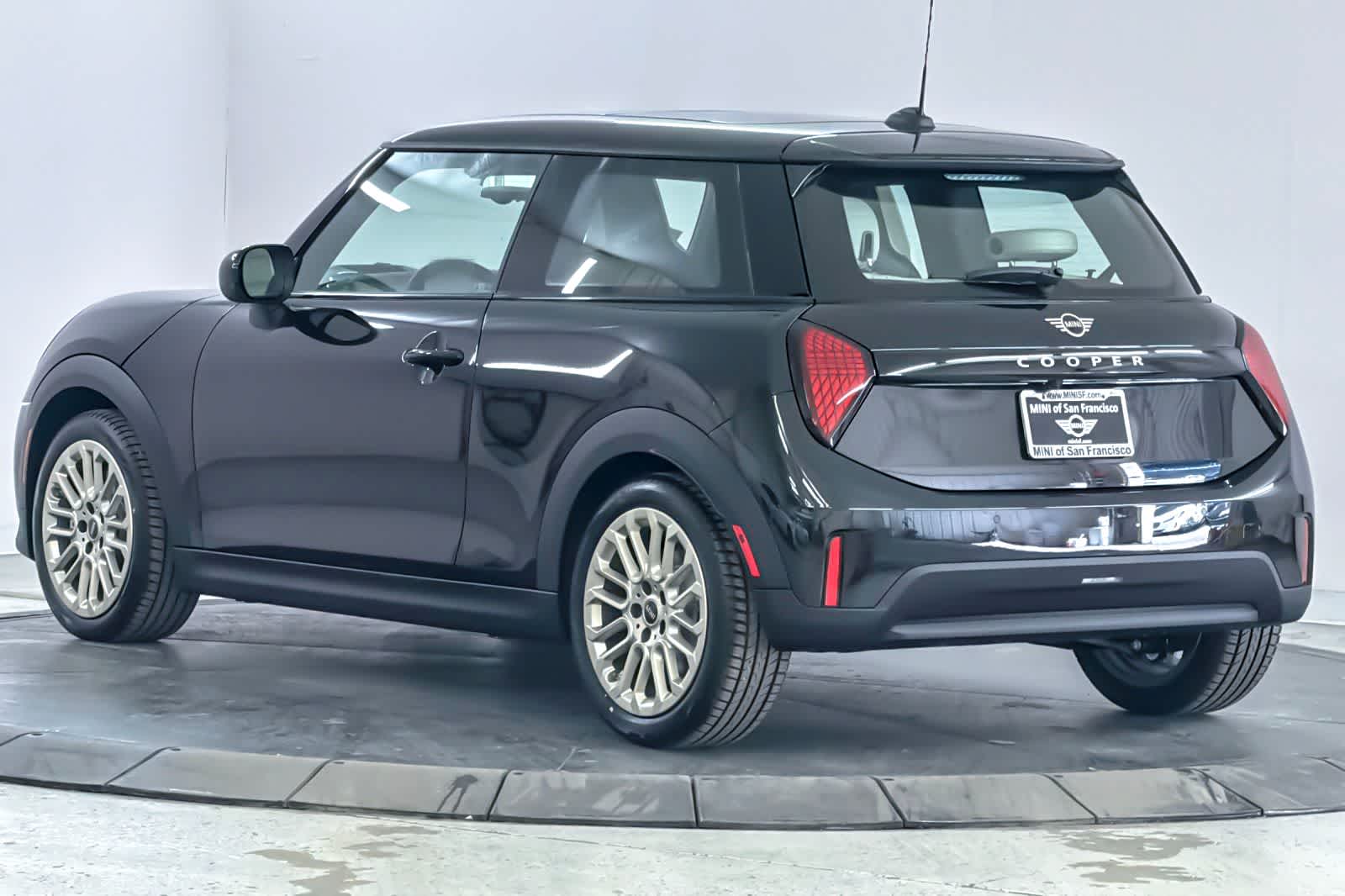 Thumbnail: 2026 MINI Cooper Hardtop - 6