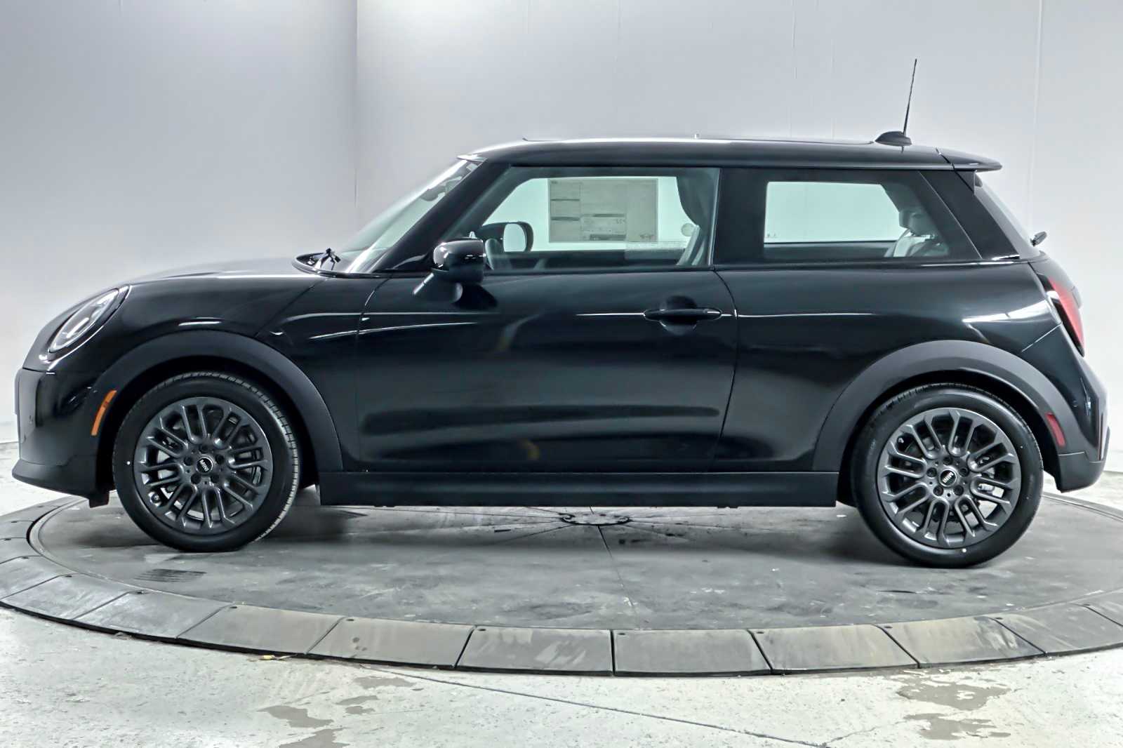 Thumbnail: 2026 MINI Cooper Hardtop - 5