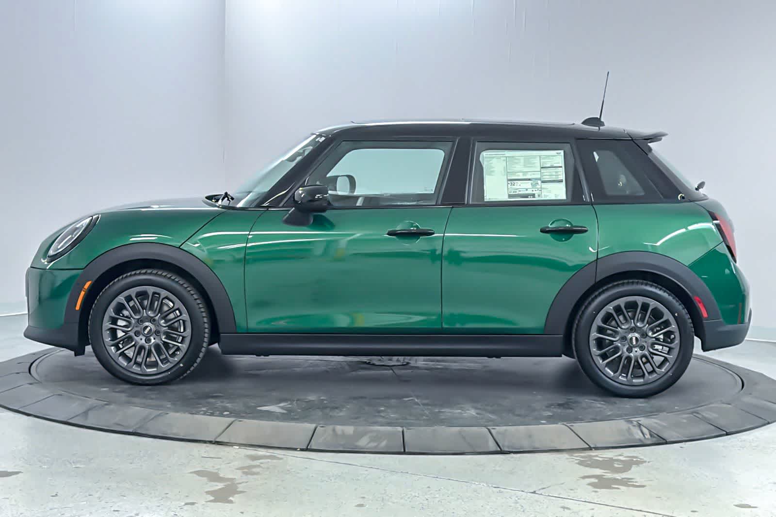 Thumbnail: 2026 MINI Cooper Hardtop - 5