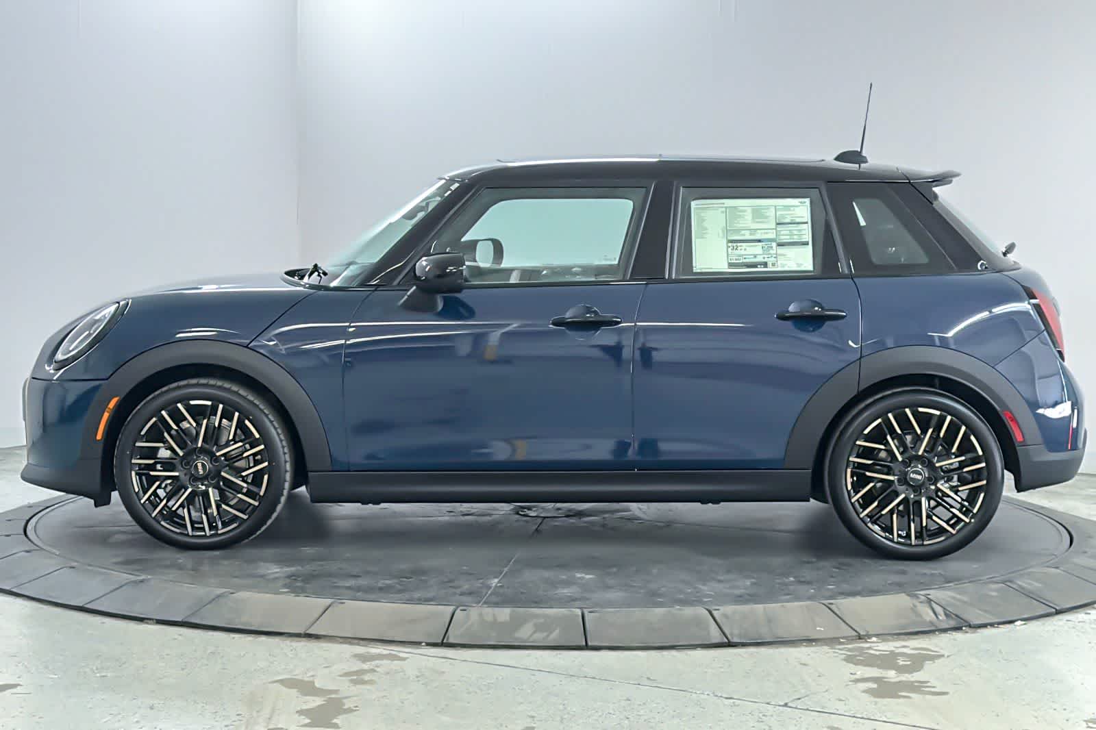 Thumbnail: 2026 MINI Cooper Hardtop - 5