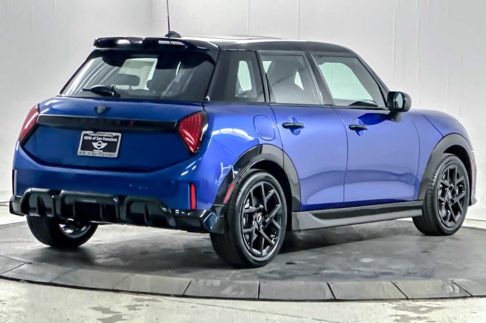 Thumbnail: 2026 MINI Cooper Hardtop - 2