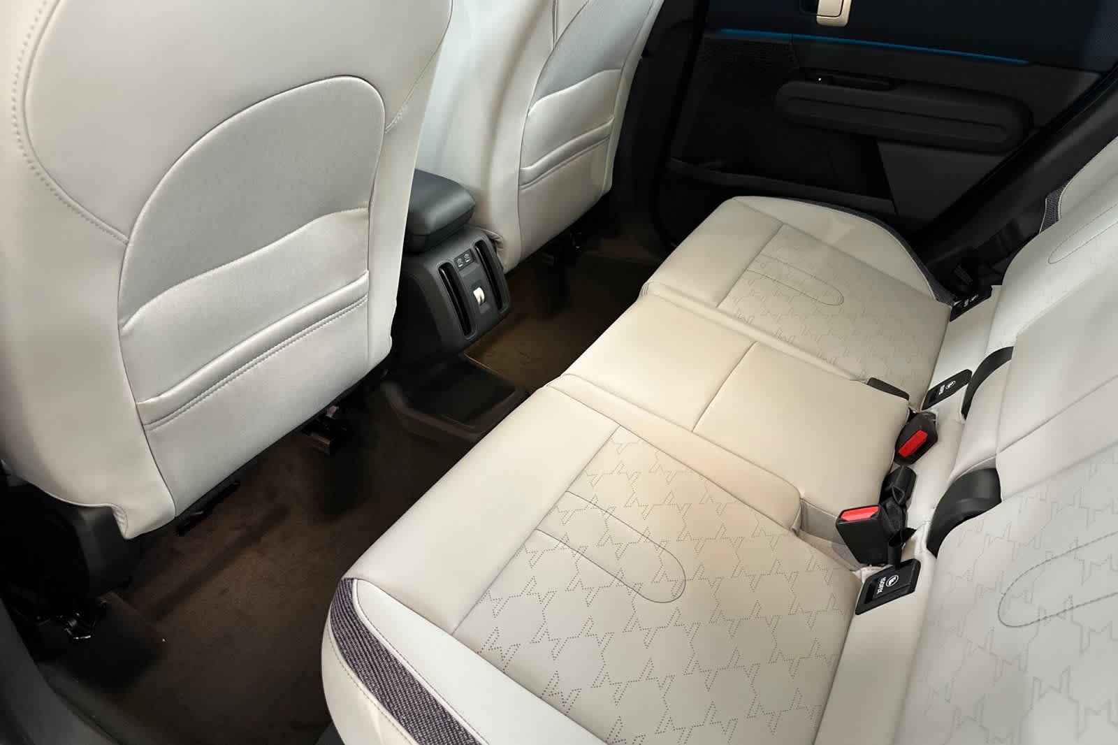 Thumbnail: 2026 MINI Cooper Countryman - 4