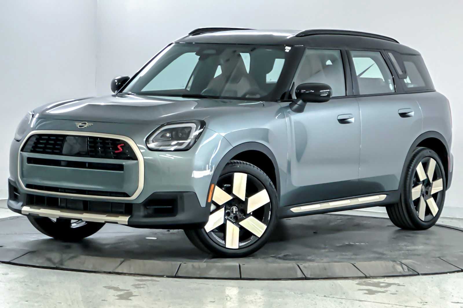 Thumbnail: 2026 MINI Cooper Countryman - 1