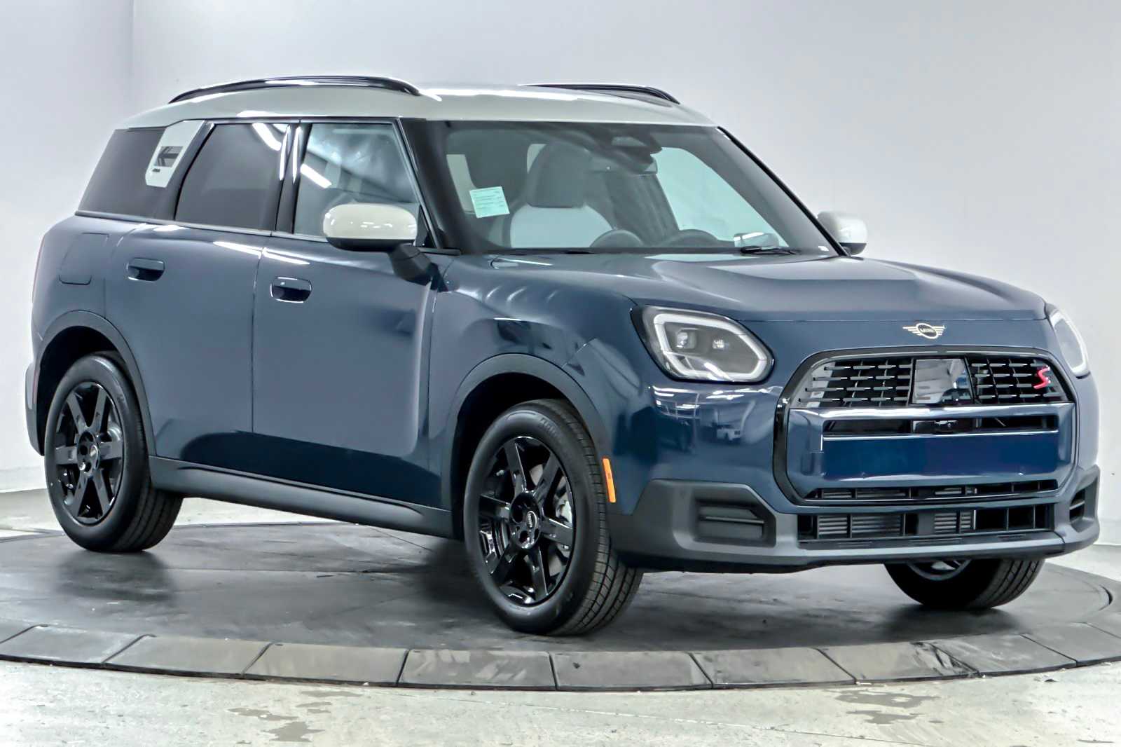 Thumbnail: 2026 MINI Cooper Countryman - 9