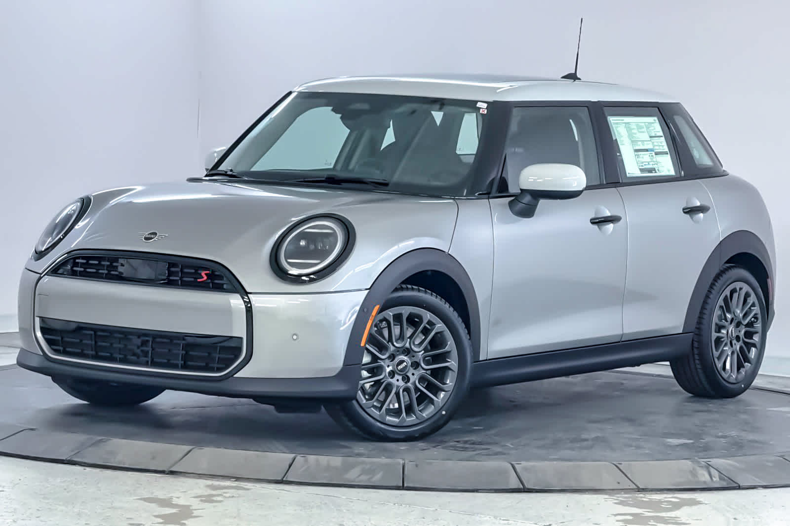 2027 MINI Hardtop 4 Door