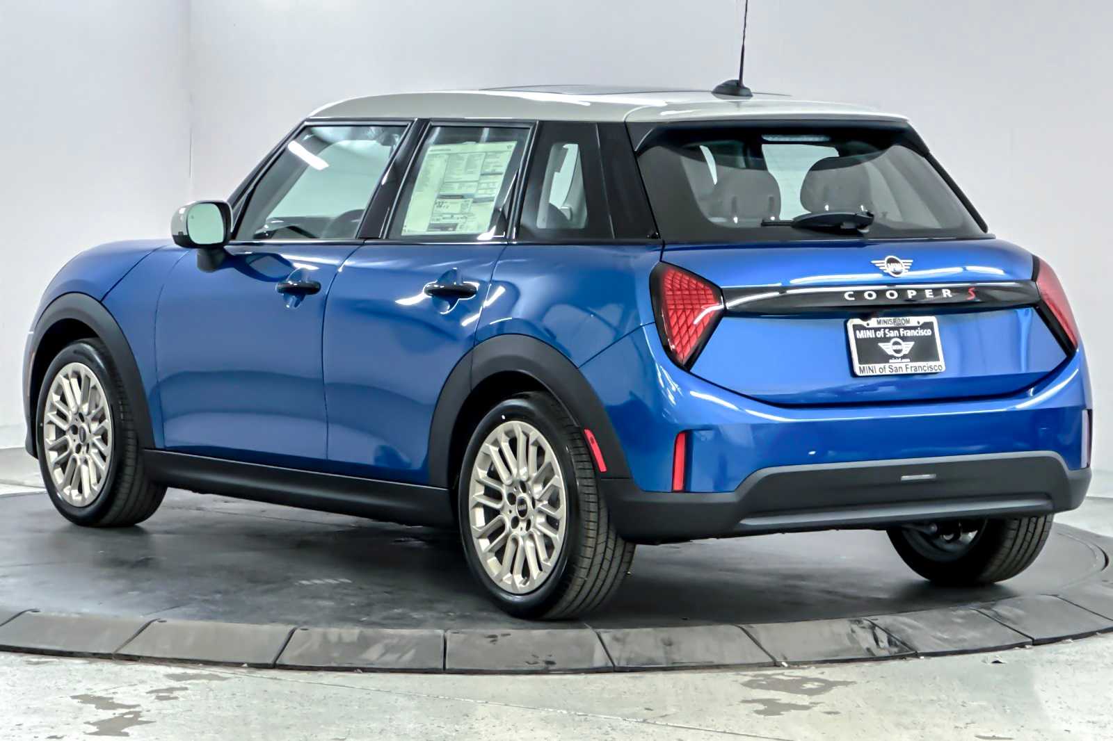 Thumbnail: 2026 MINI Cooper Hardtop - 6
