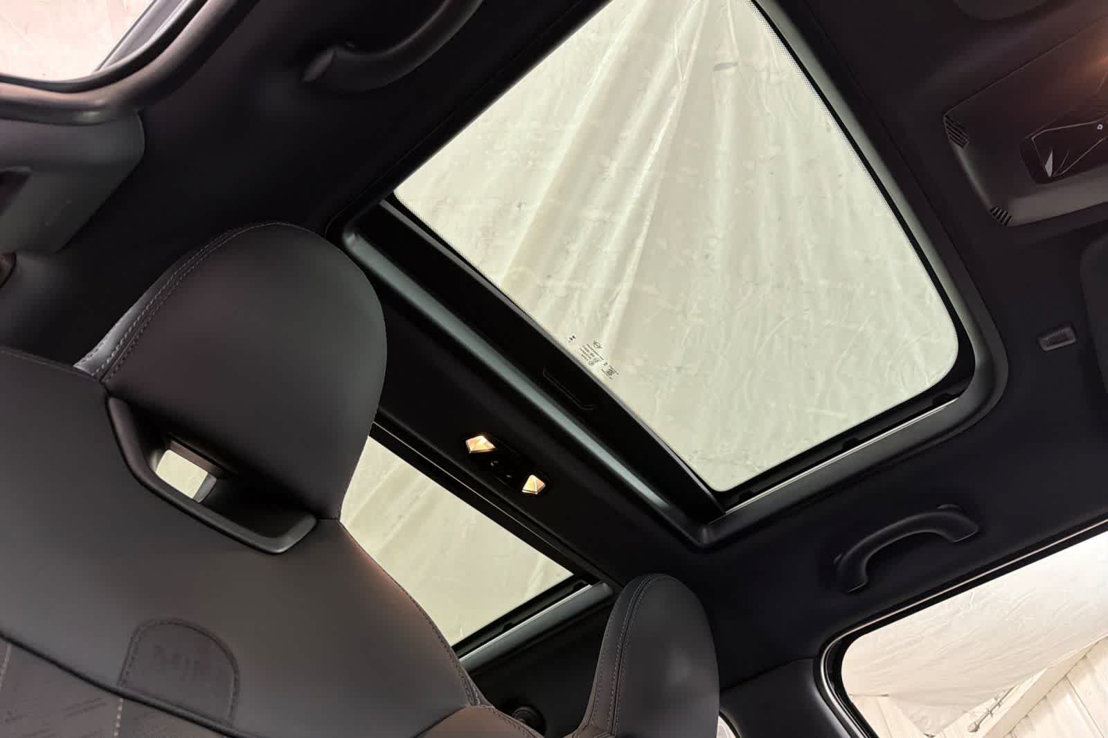 Thumbnail: 2026 MINI Cooper Hardtop - 17