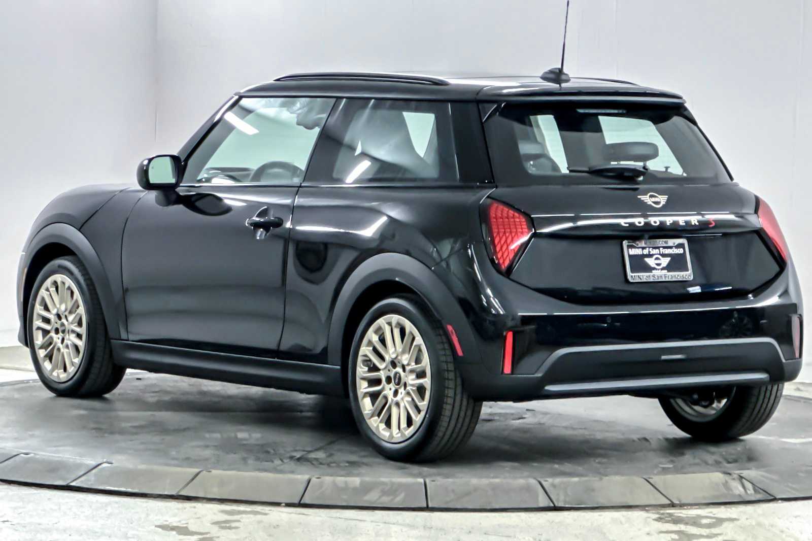 Thumbnail: 2026 MINI Cooper Hardtop - 6