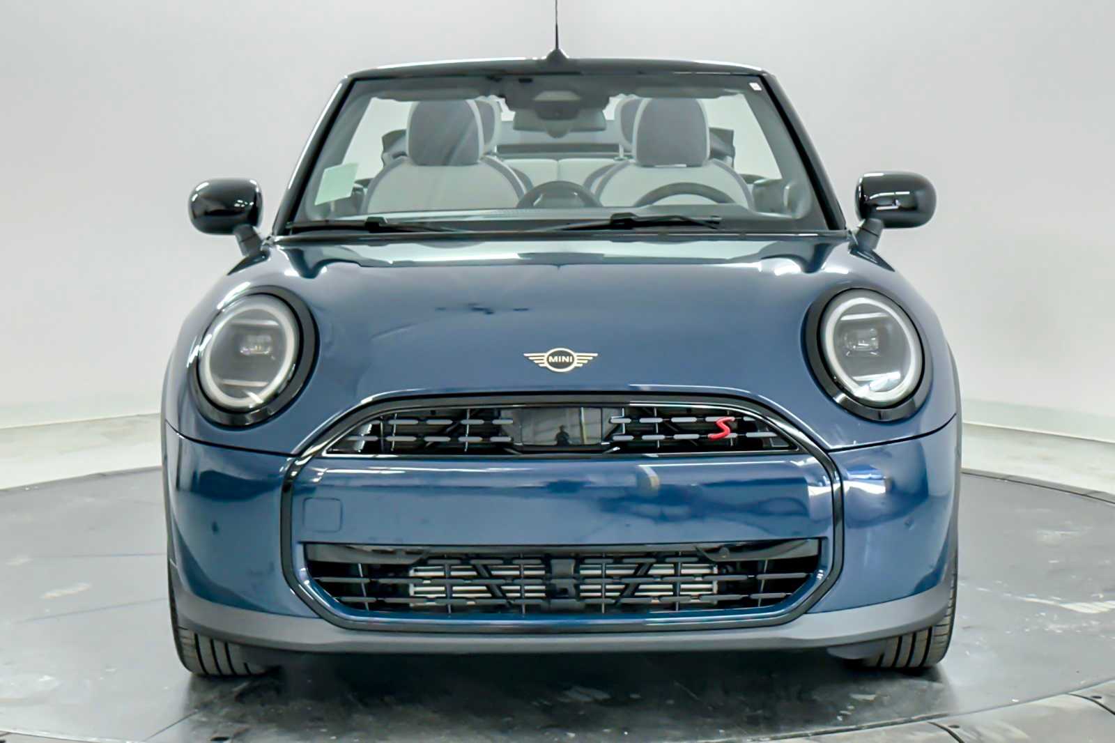 Thumbnail: 2026 MINI Cooper Convertible - 11