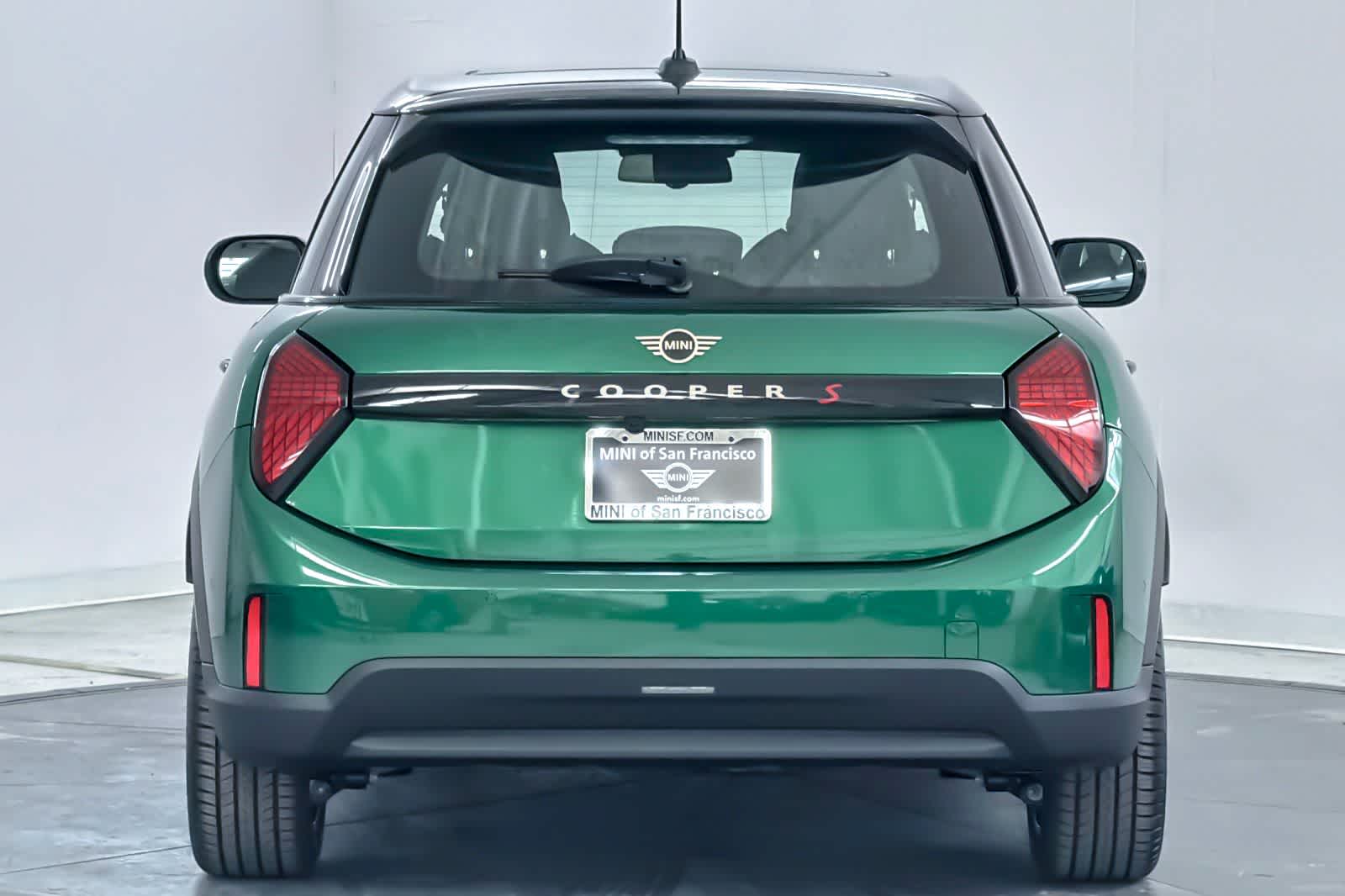 Thumbnail: 2026 MINI Cooper Hardtop - 7