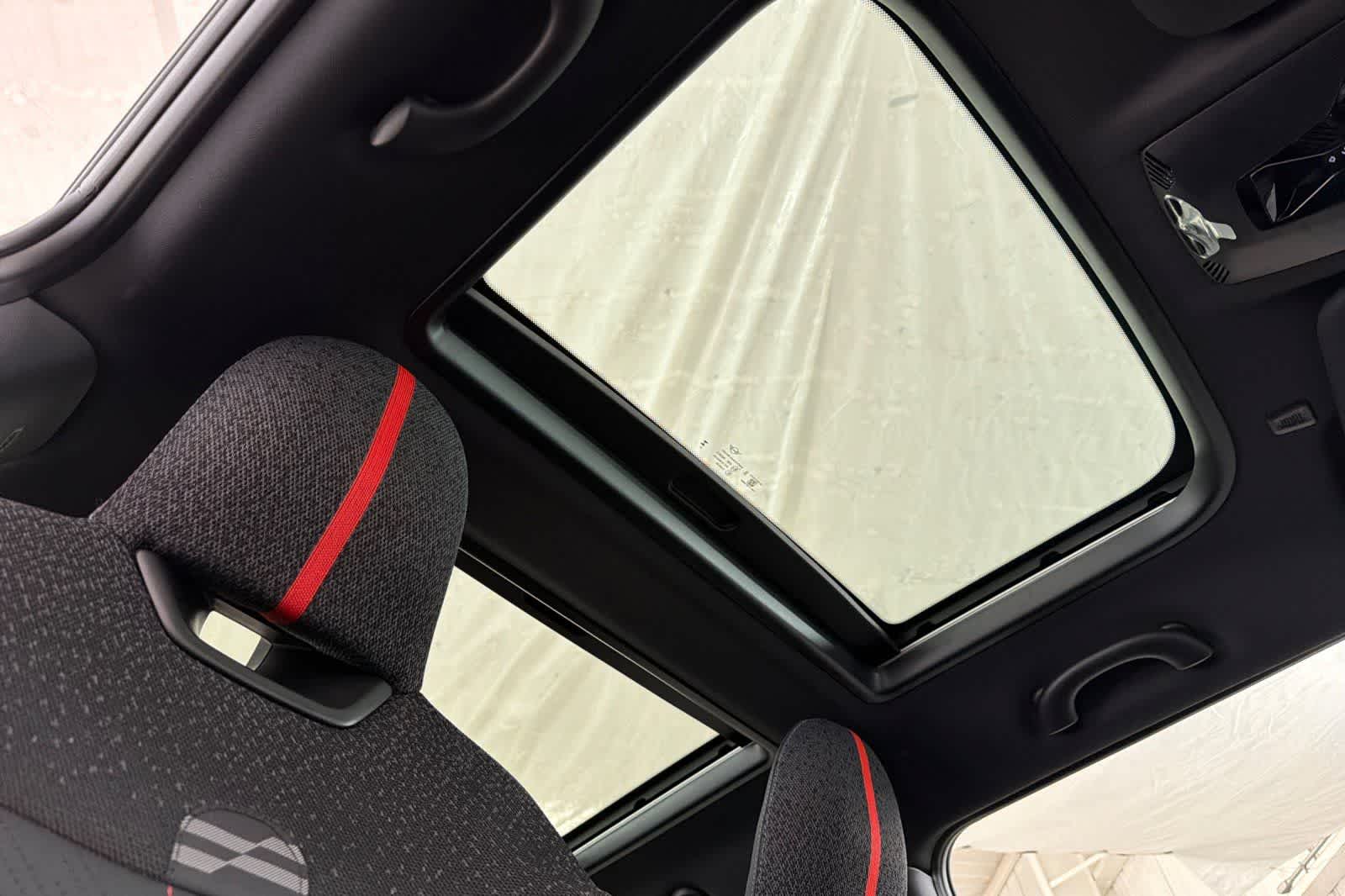 Thumbnail: 2026 MINI Cooper Hardtop - 17