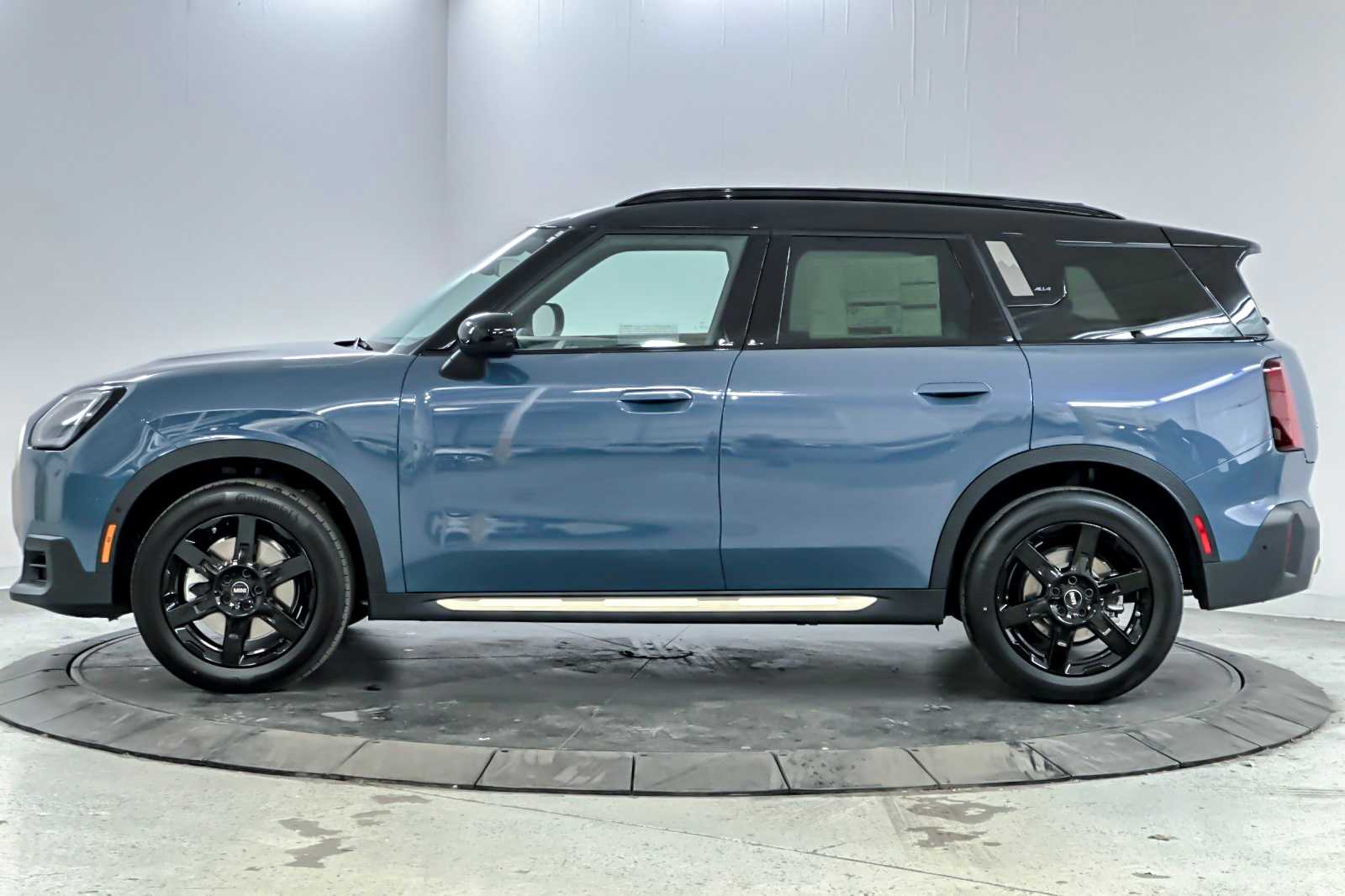 Thumbnail: 2026 MINI Cooper Countryman - 5