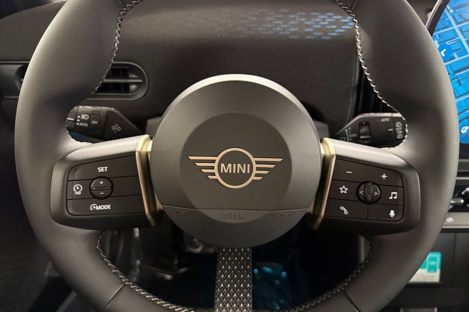 Thumbnail: 2026 MINI Cooper Hardtop - 24