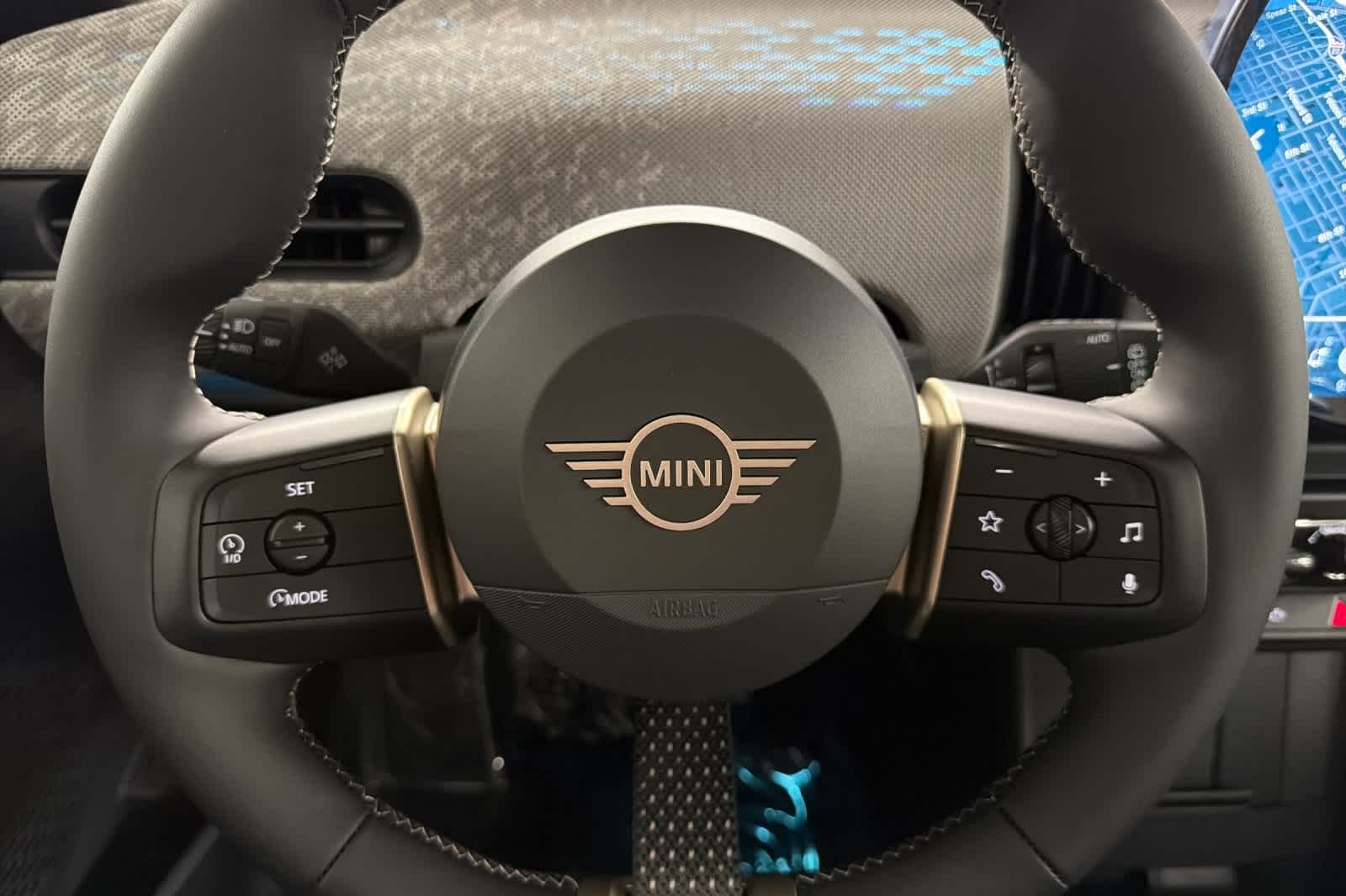 Thumbnail: 2026 MINI Cooper Hardtop - 24