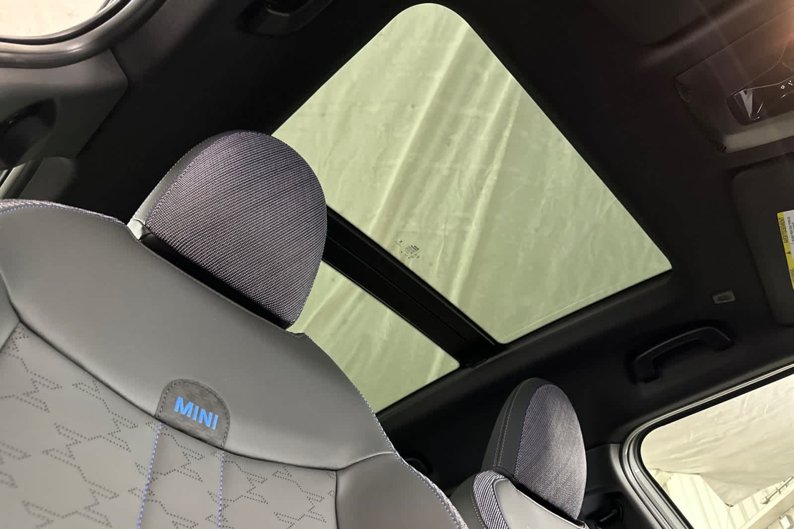 Thumbnail: 2026 MINI Cooper Countryman - 17