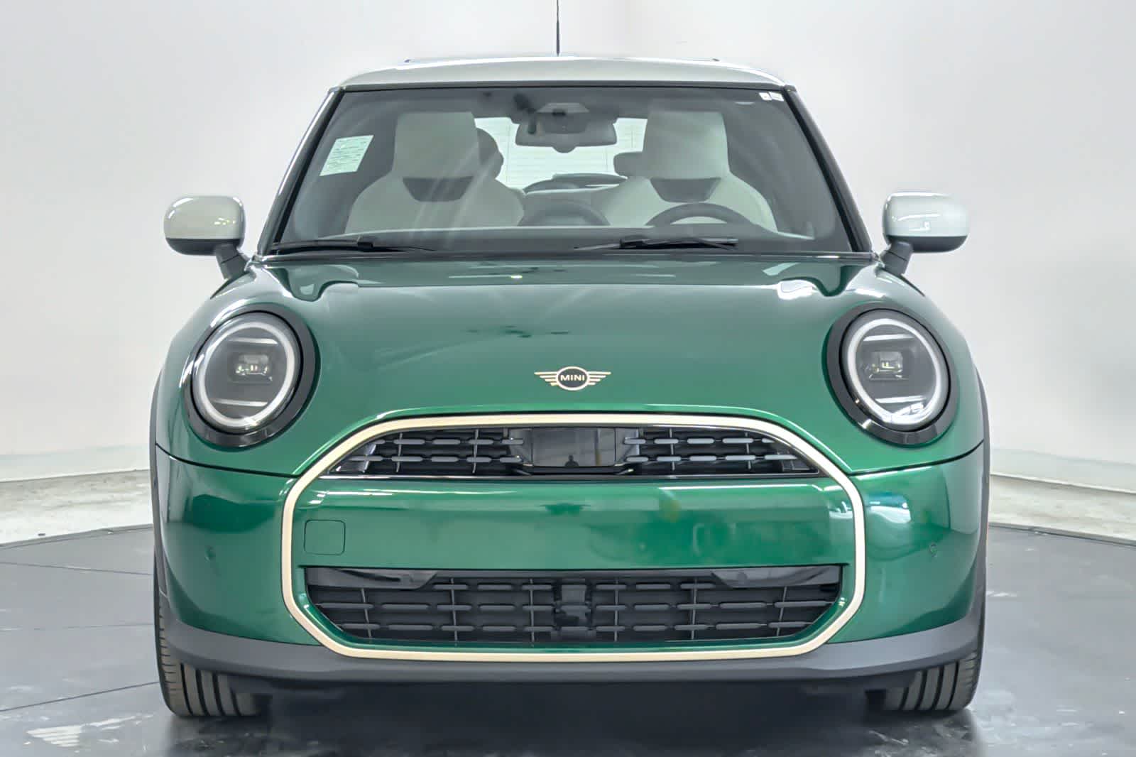Thumbnail: 2026 MINI Cooper Hardtop - 10
