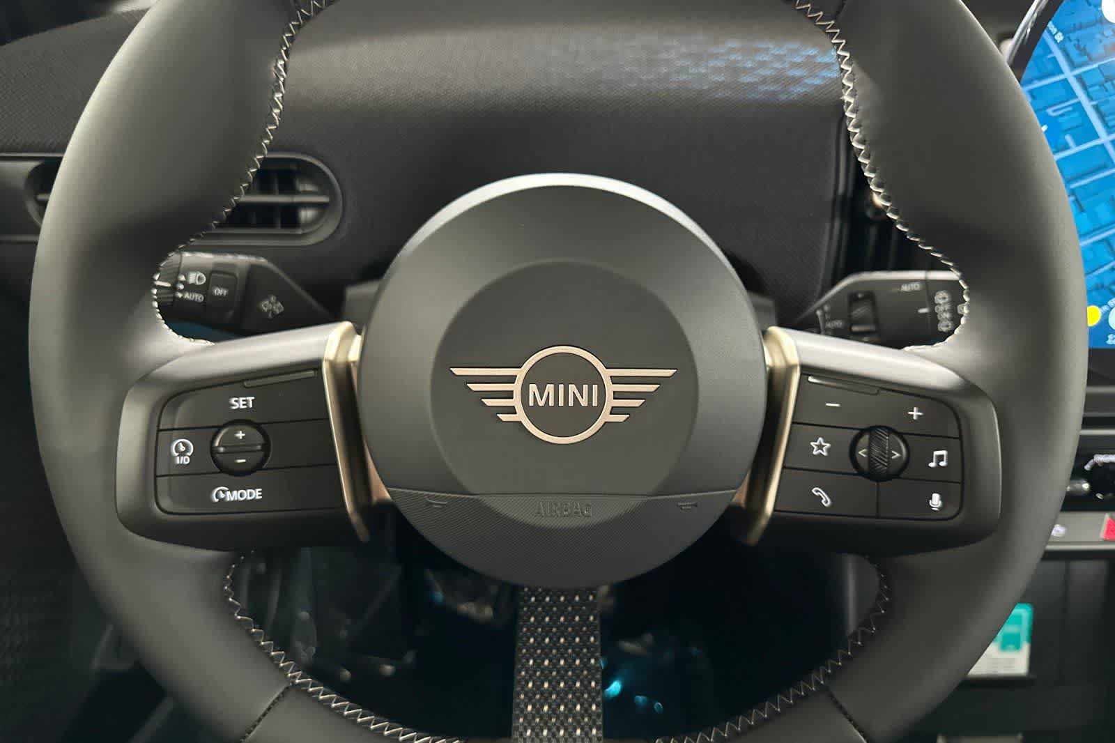 Thumbnail: 2026 MINI Cooper Hardtop - 24