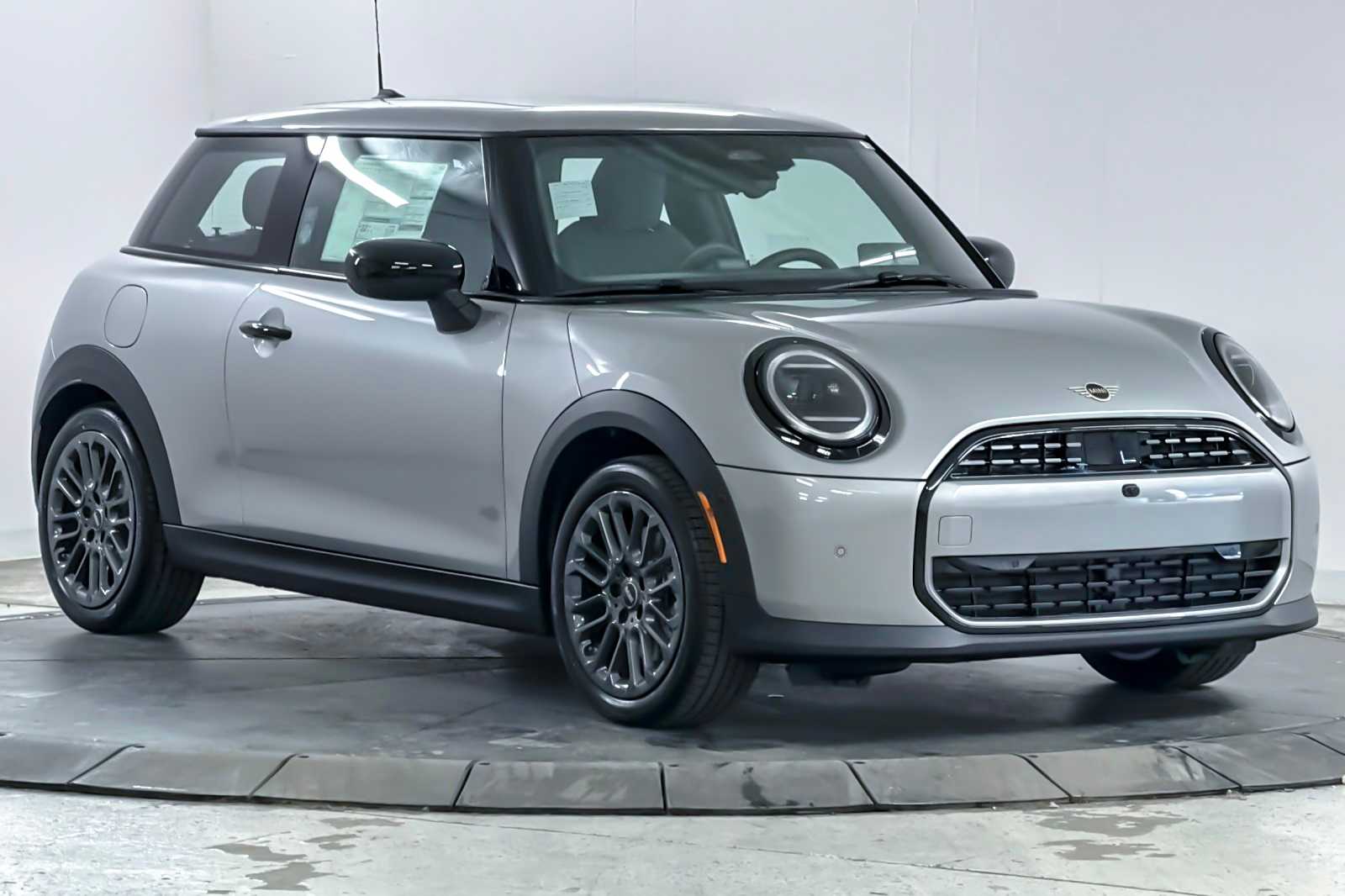 Thumbnail: 2026 MINI Cooper Hardtop - 9