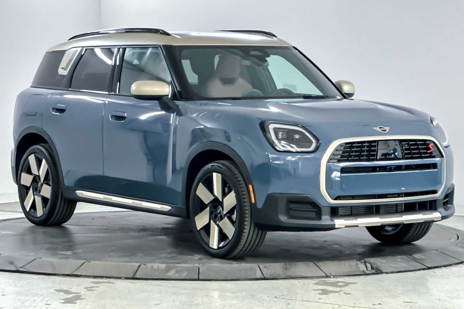 Thumbnail: 2026 MINI Cooper Countryman - 9