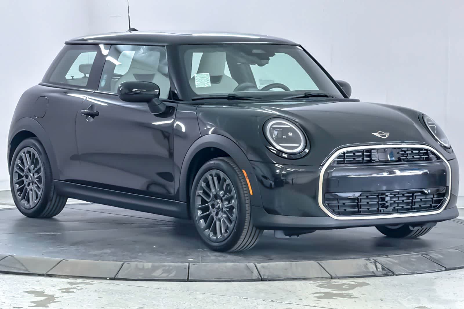 Thumbnail: 2026 MINI Cooper Hardtop - 9