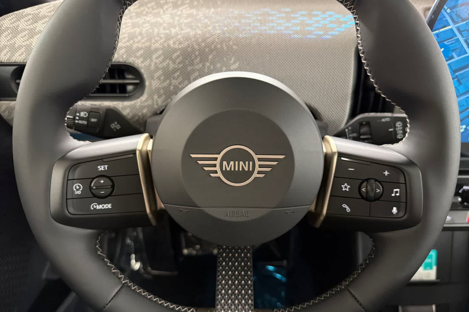 Thumbnail: 2026 MINI Cooper Hardtop - 24