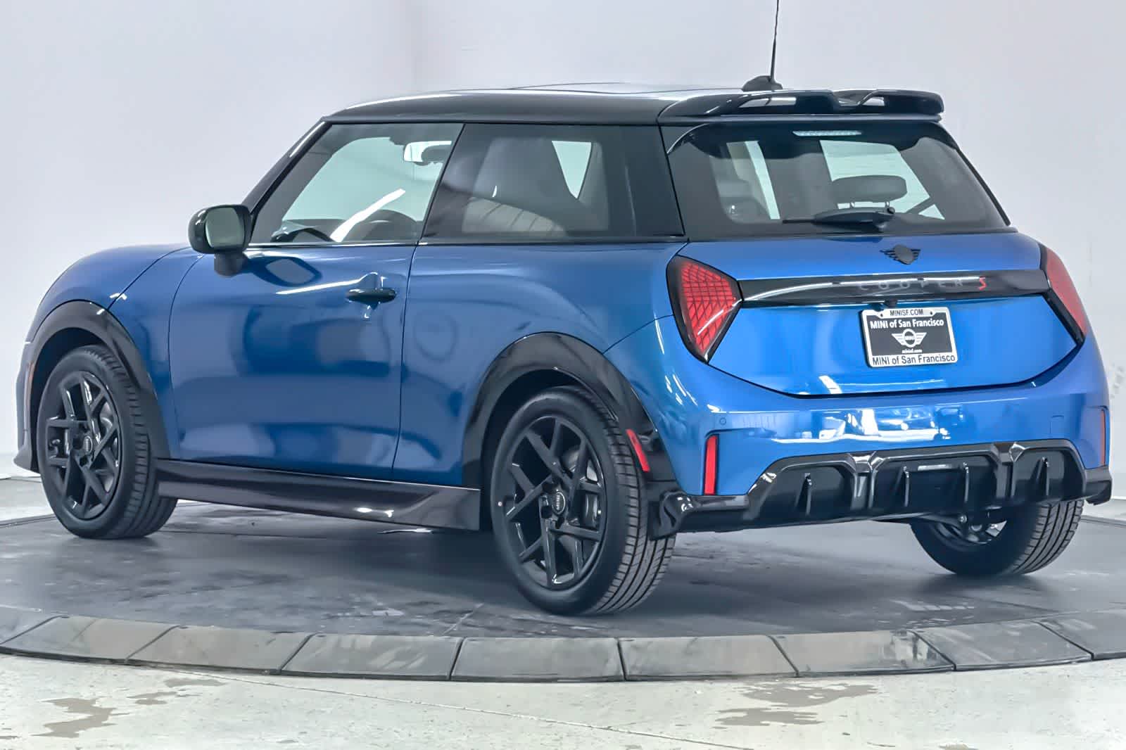 Thumbnail: 2026 MINI Cooper Hardtop - 6
