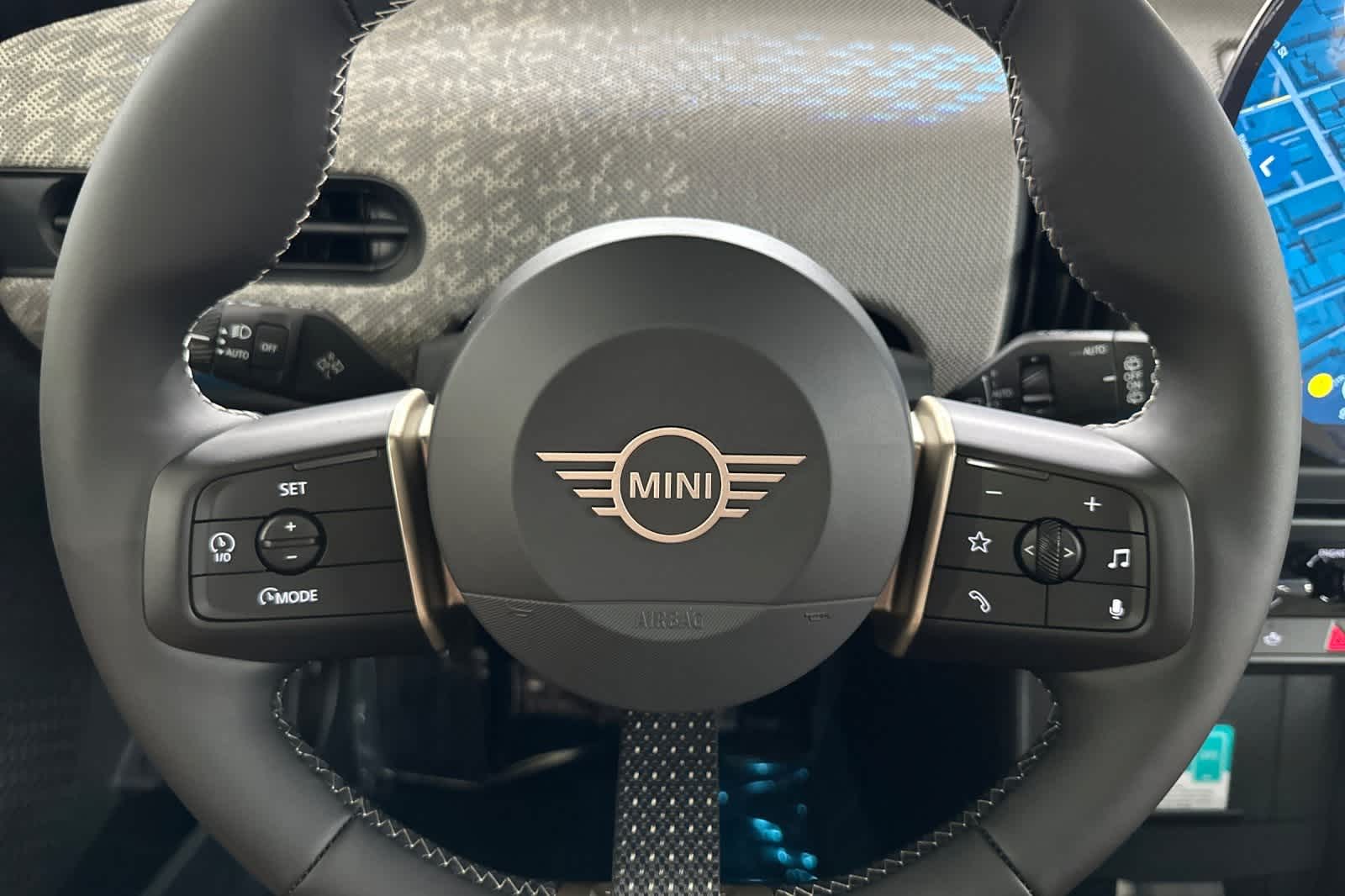 Thumbnail: 2026 MINI Cooper Hardtop - 24