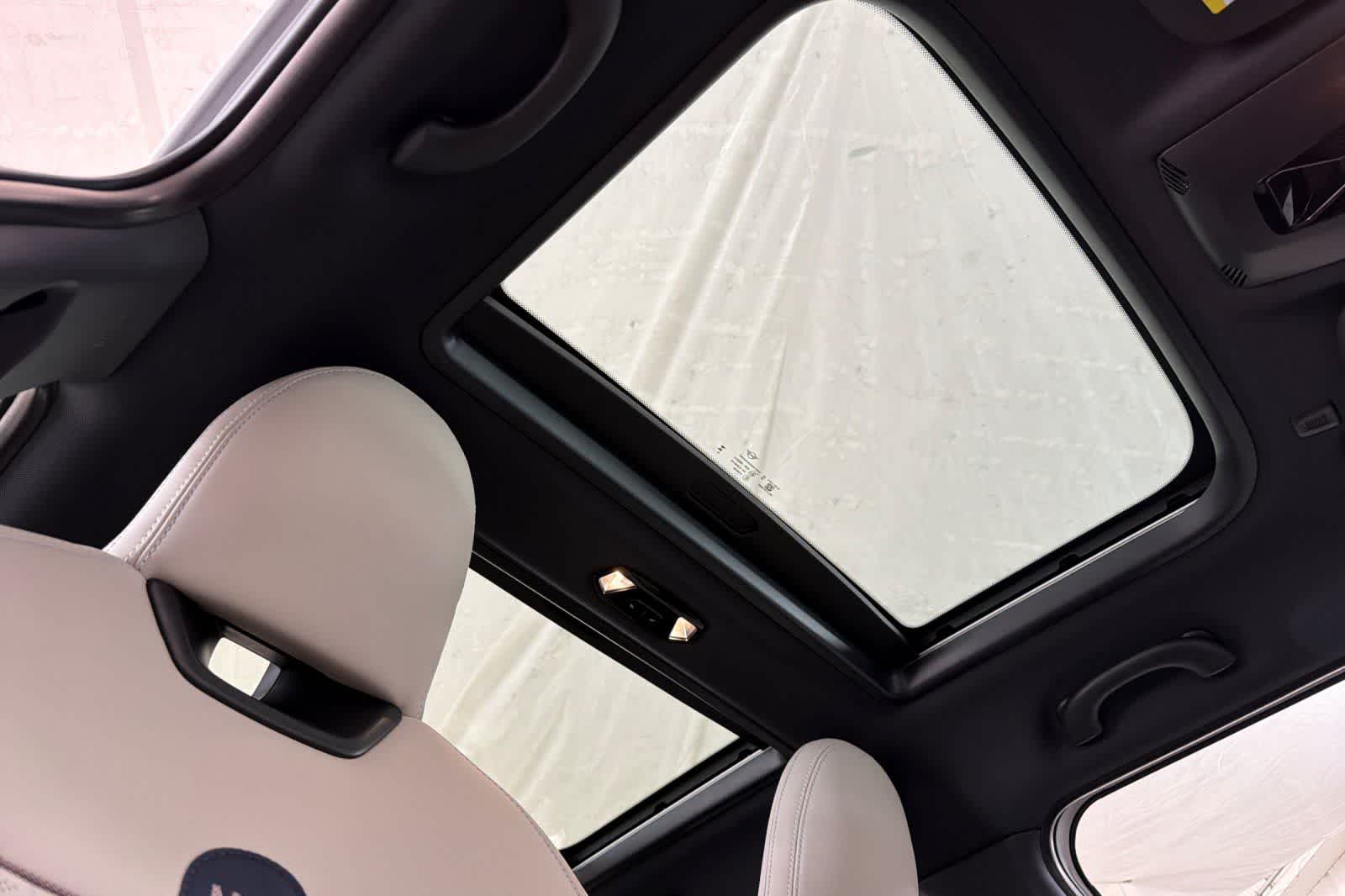 Thumbnail: 2026 MINI Cooper Hardtop - 17