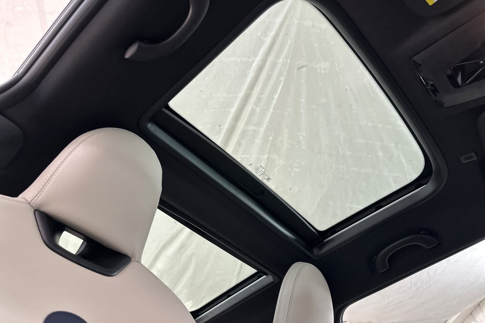 Thumbnail: 2026 MINI Cooper Hardtop - 17