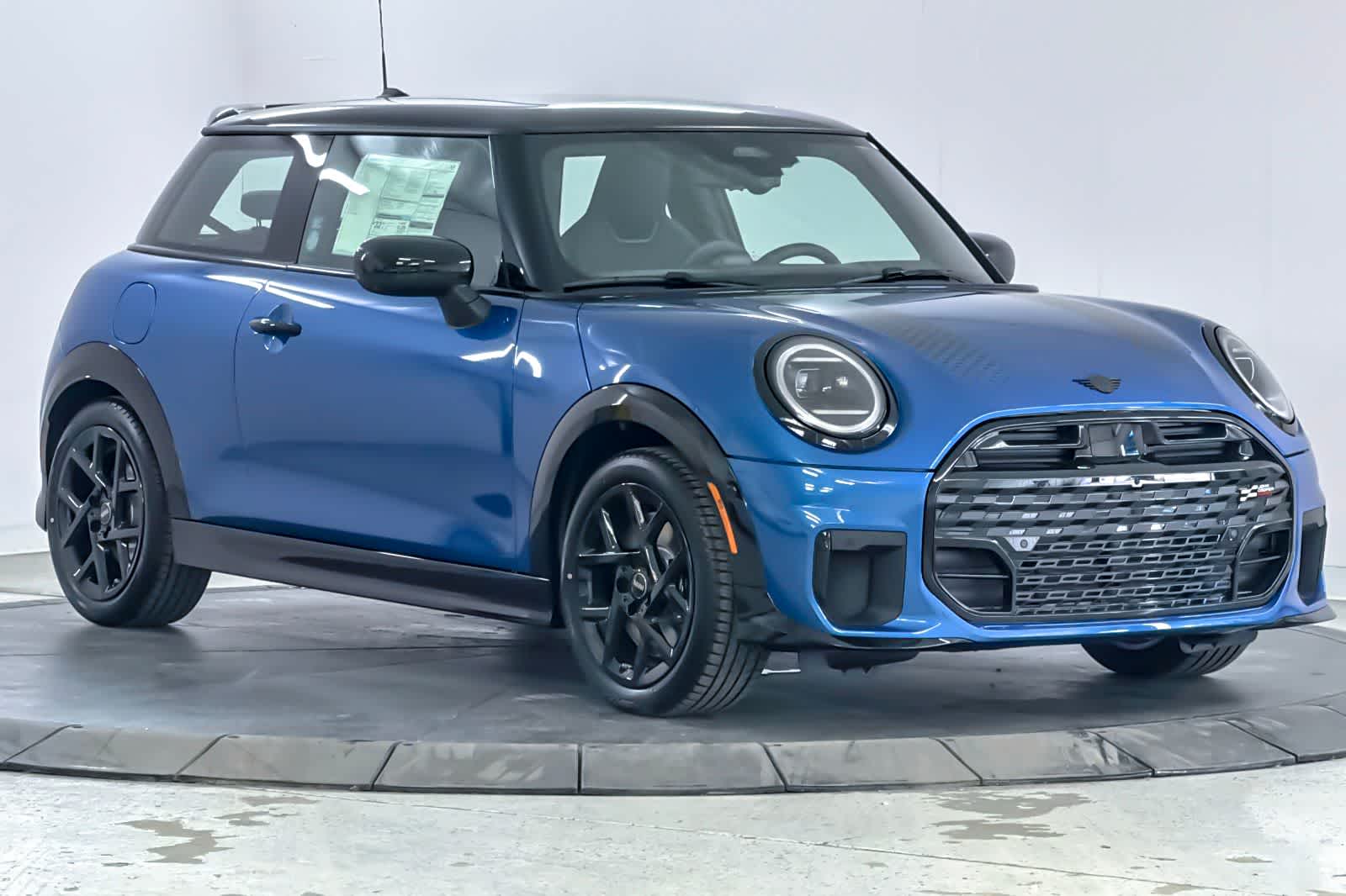 Thumbnail: 2026 MINI Cooper Hardtop - 9