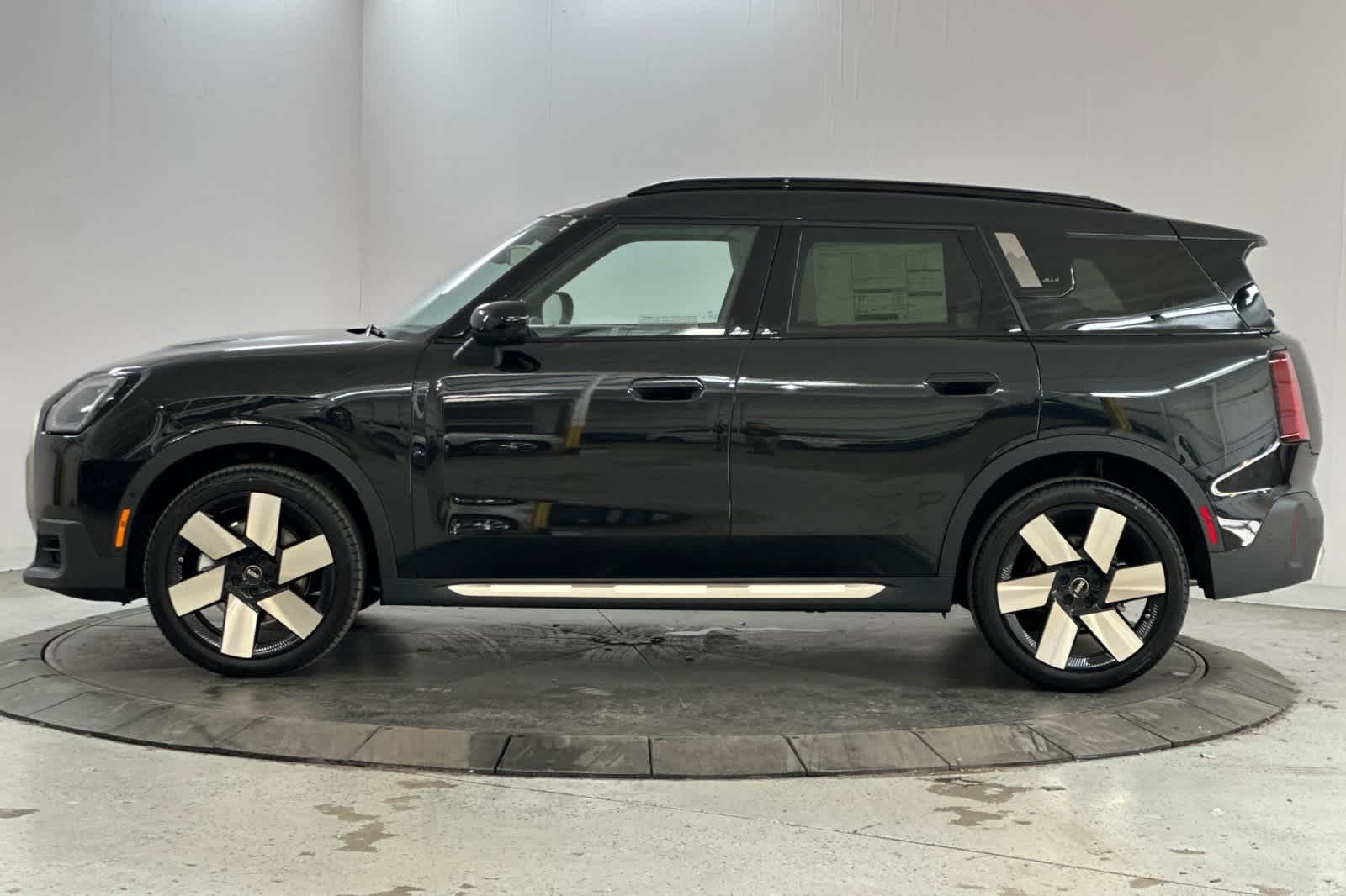 Thumbnail: 2026 MINI Cooper Countryman - 5