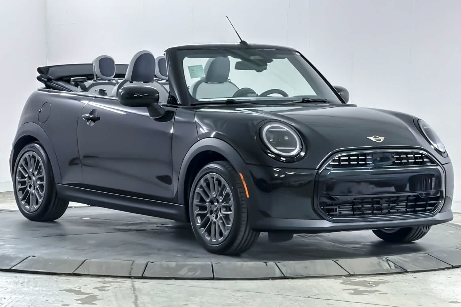 Thumbnail: 2026 MINI Cooper Convertible - 9