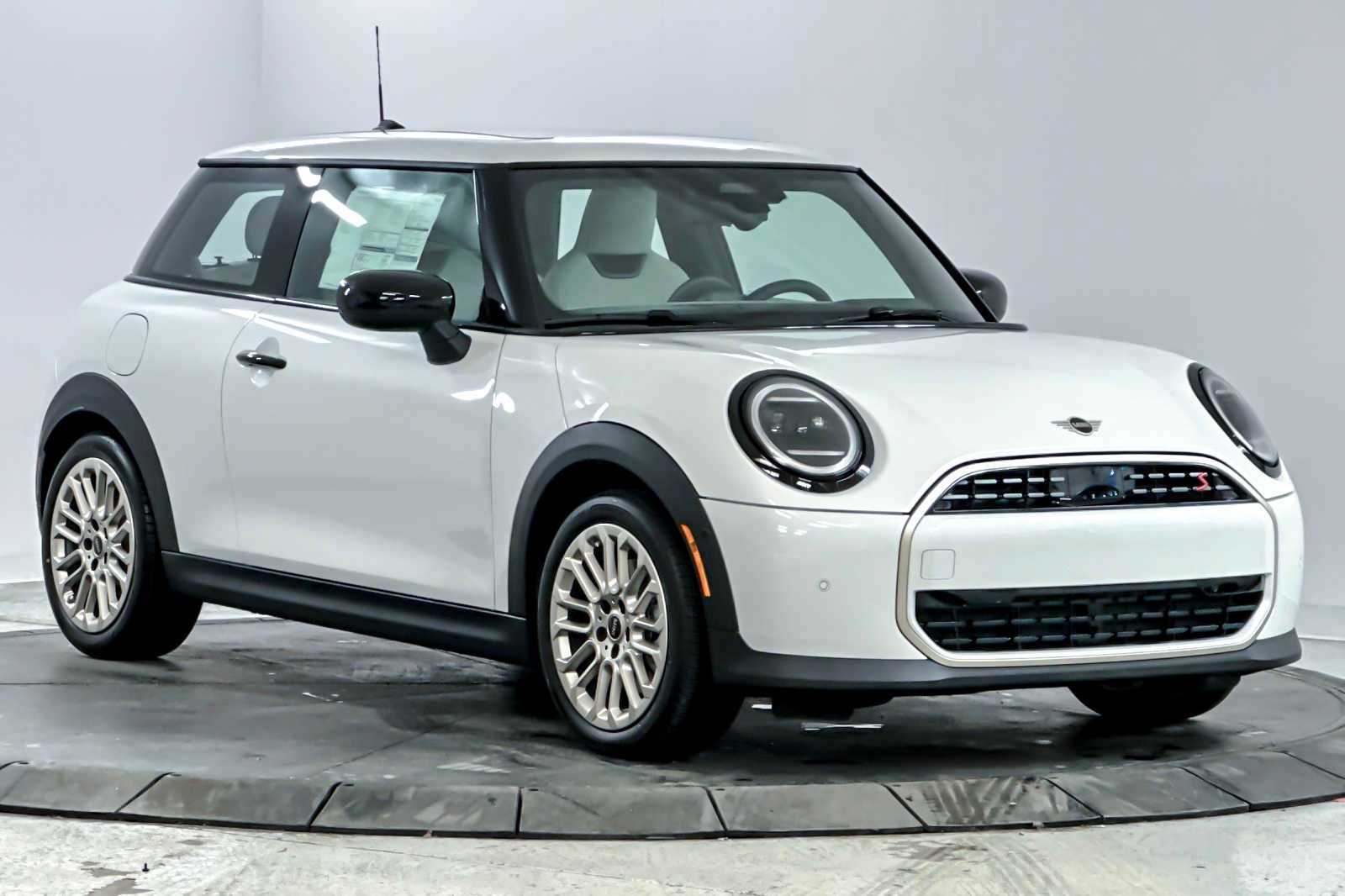 Thumbnail: 2025 MINI Cooper Hardtop - 9