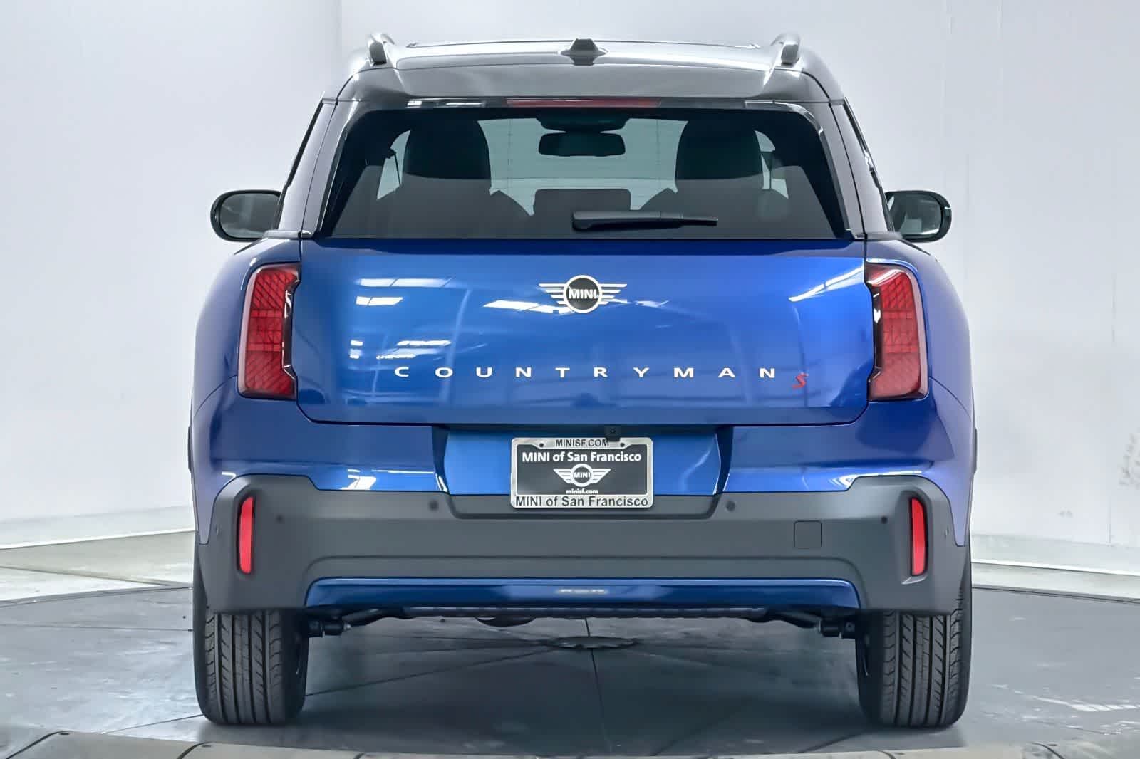 Thumbnail: 2027 MINI Cooper Countryman - 7