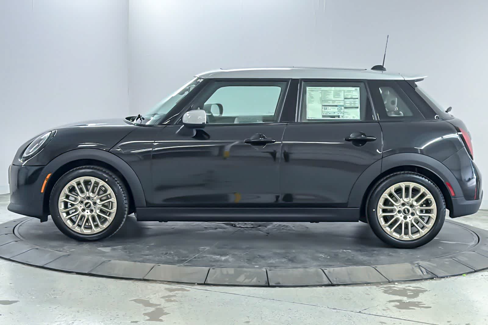 Thumbnail: 2026 MINI Cooper Hardtop - 5