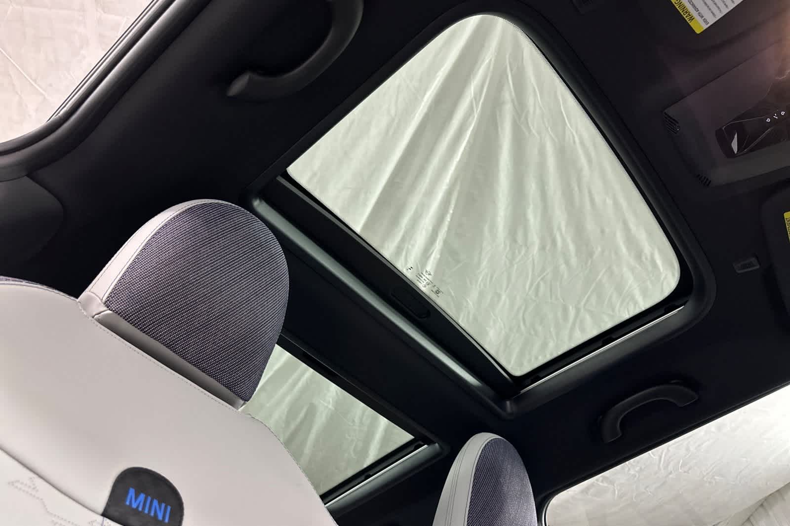 Thumbnail: 2026 MINI Cooper Hardtop - 17