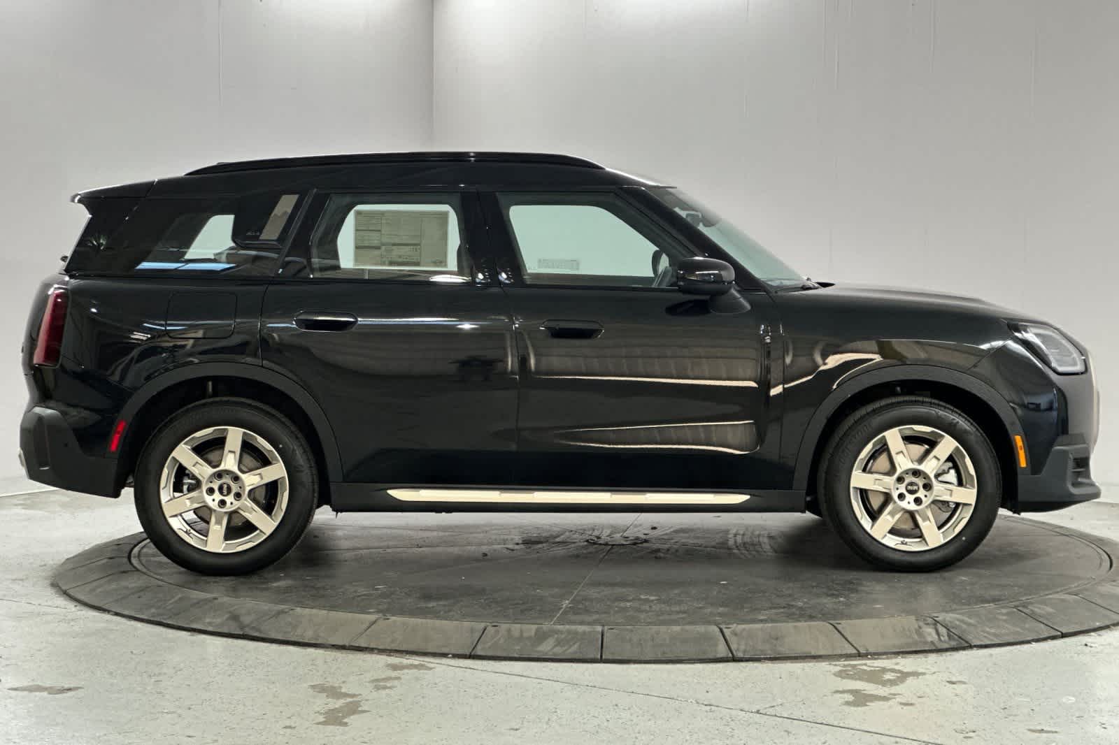 Thumbnail: 2026 MINI Cooper Countryman - 8