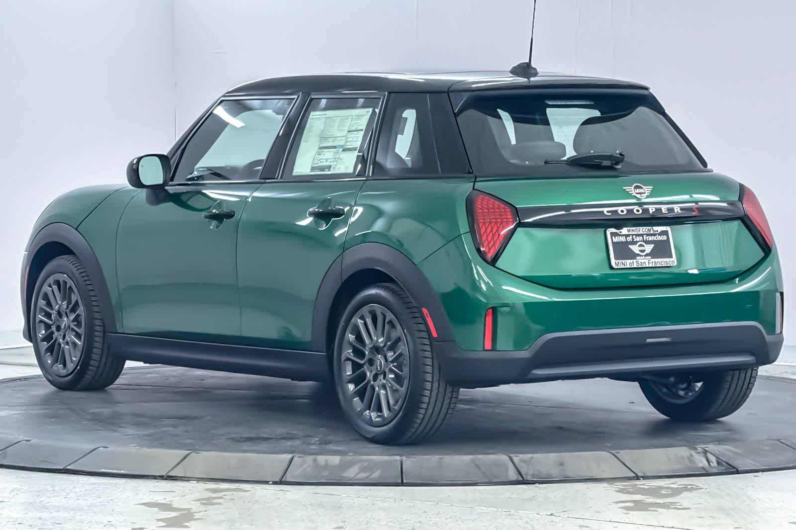 Thumbnail: 2026 MINI Cooper Hardtop - 6