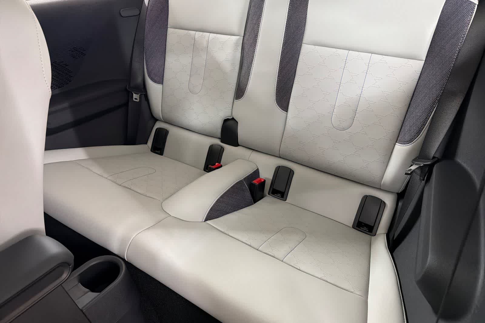 Thumbnail: 2026 MINI Cooper Hardtop - 4